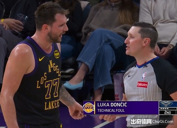 布莱顿球迷,点球判罚争,金钱诱惑裁,开云体育,开云体育官网,开云体育app,开云体育平台,KAIYUN,SPORTS,kaiyun登录入口