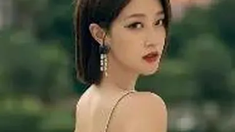 阮经天谈与许玮甯8年恋情，为邱泽婚礼送祝福